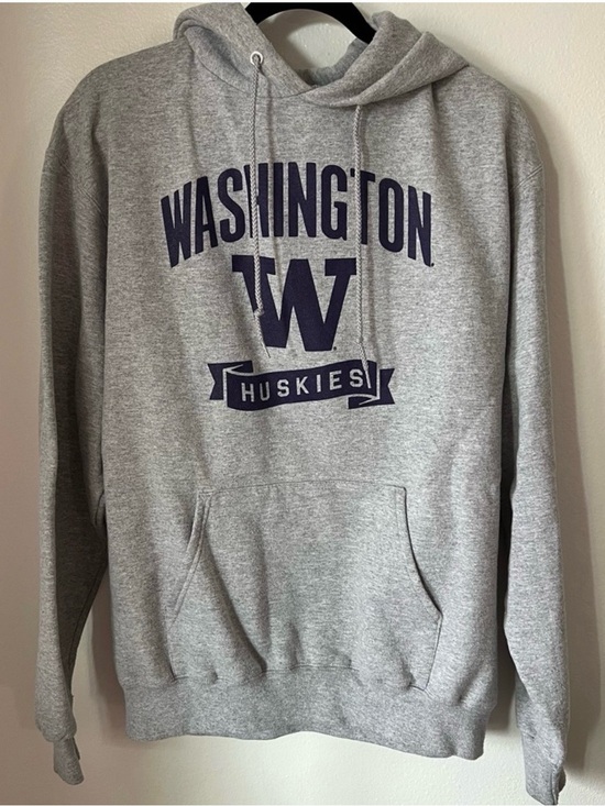 Champion Tops - Washington Huskies Pullover Hoodie